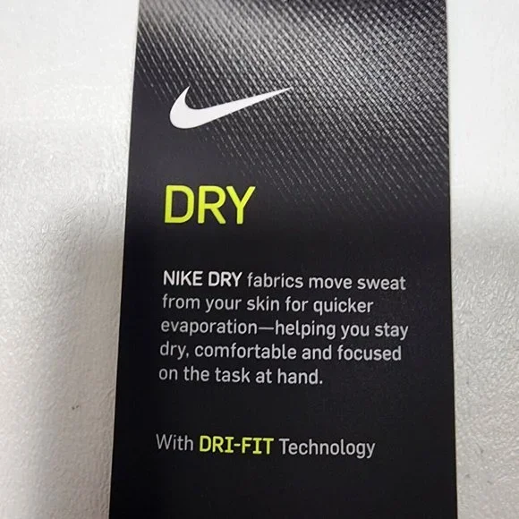 Nike Dri-Fit Dry Full-Zip Red Jacket 897025-657 Men’s Size Medium NWT - Picture 9 of 12